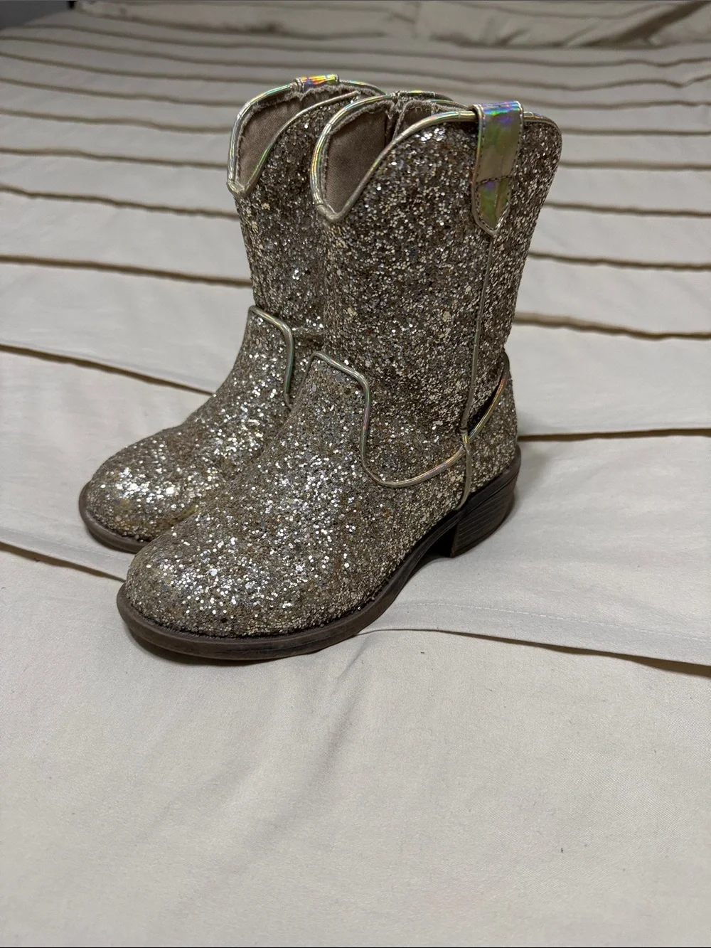 Kids Glitter Cowboy Boots - Sparkling Silver